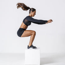 Load image into Gallery viewer, The WOD Life - Women's Classics Striker L/S Crop - Black