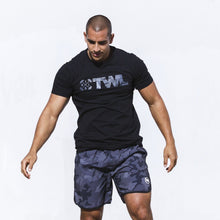 Load image into Gallery viewer, The WOD Life - Men&#39;s Classics Flux T-Shirt - Black/Camo
