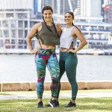 Load image into Gallery viewer, The WOD Life - Women&#39;s Connect Singlet - Light Grey Marle
