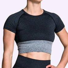 Load image into Gallery viewer, The WOD Life - Women&#39;s Endure Seamless Crop - Black/Charcoal Marl
